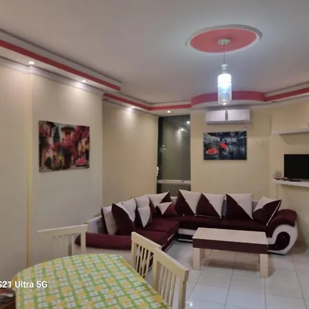Appartamento Two Bedrooms And Two Big Balconys With Seafront View From Every Part Vlorë